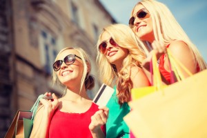 12 tips til sommerbruk av kredittkort