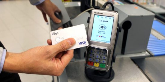 Derfor må du trykke OK i kassa